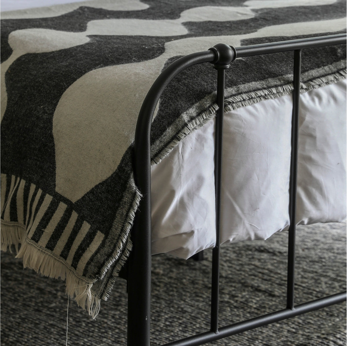 Loughborough Bed - Black