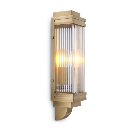 Bassett Wall Lamp in Antique Brass | Outlet