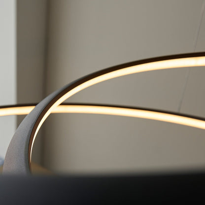 Staten Hanging Curved Pendant Light - Black