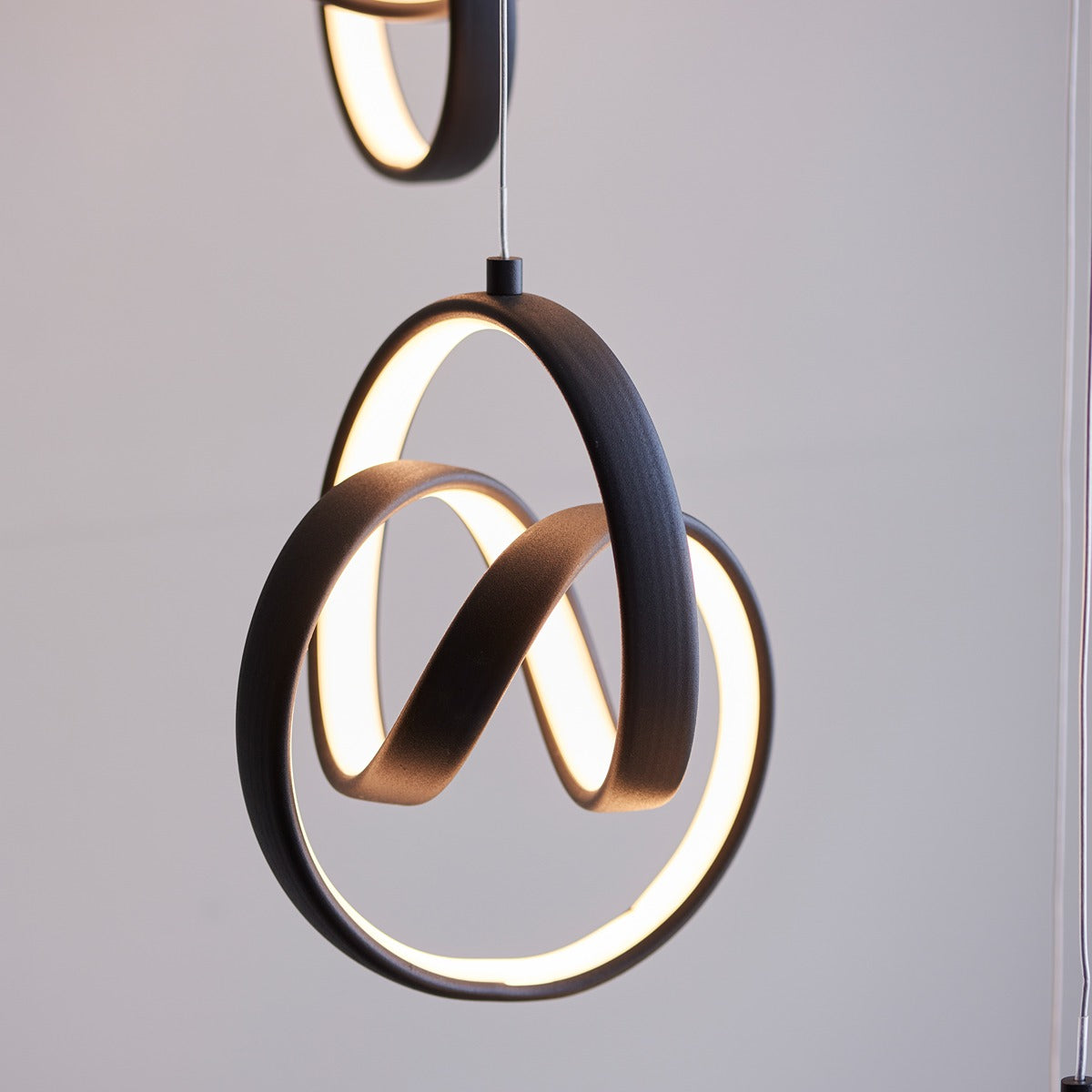 Cosma 8 Pendant Light - Black