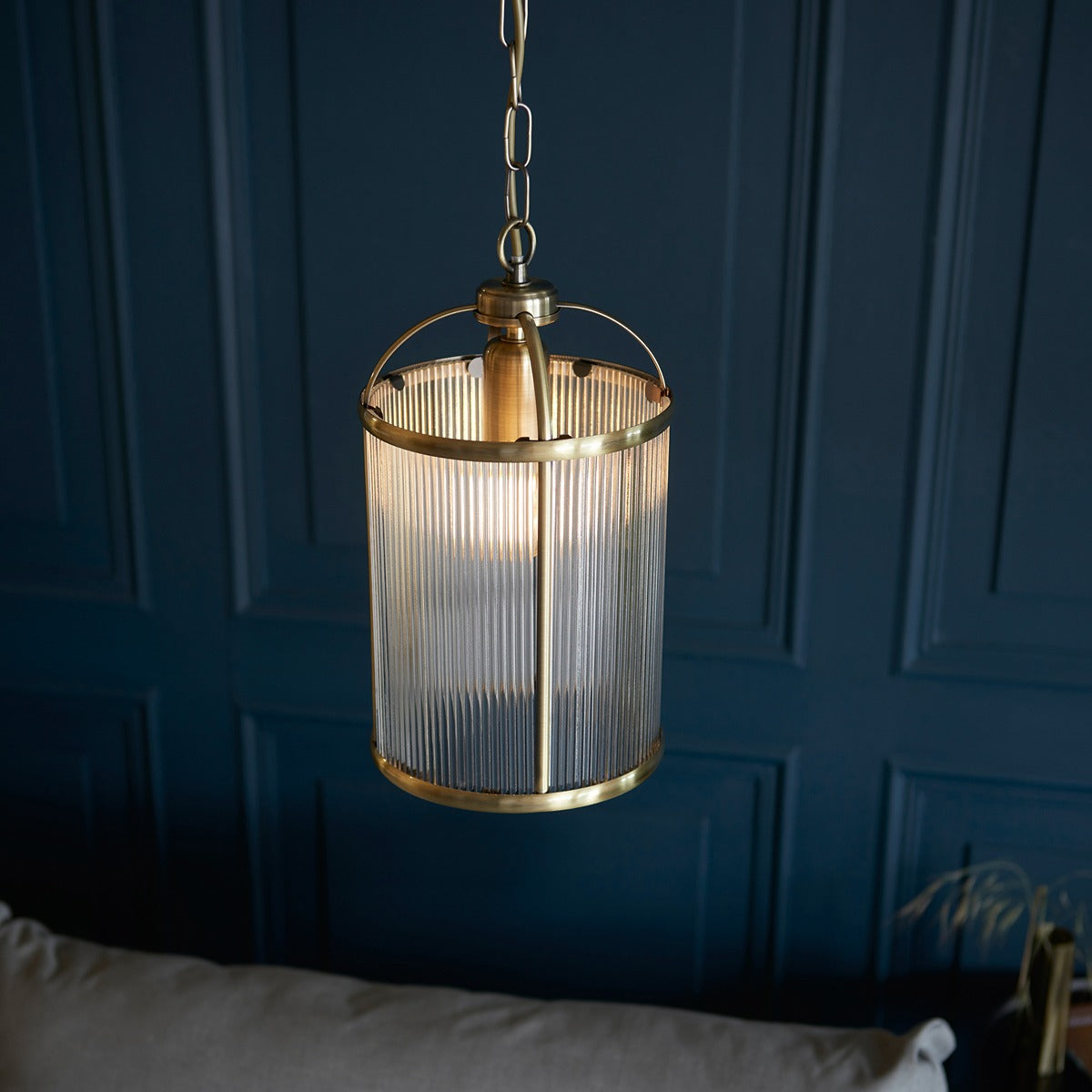 Lambeth 1 Ribbed Pendant Light