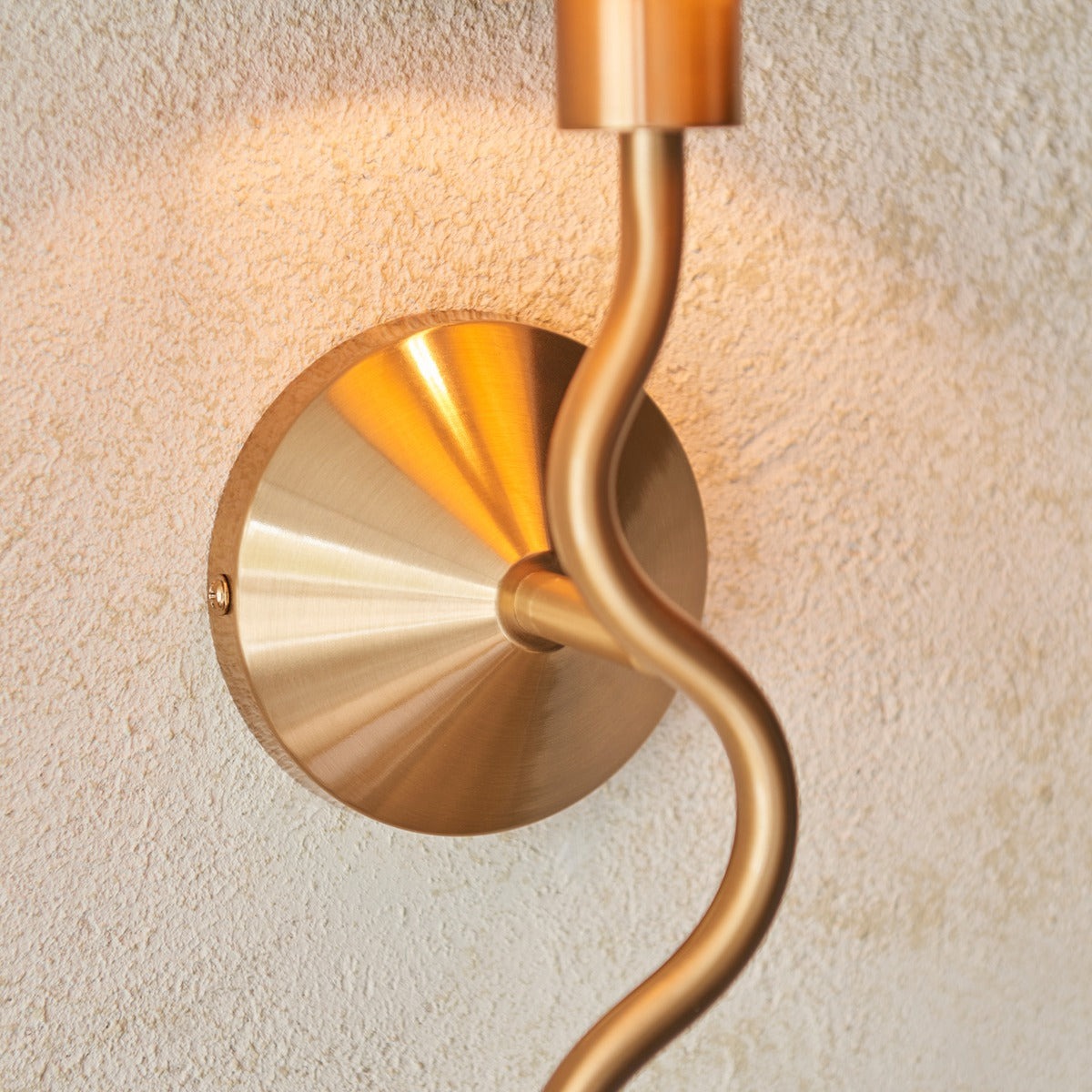 Wave 1 Wall Light - Brushed Aged Brass
