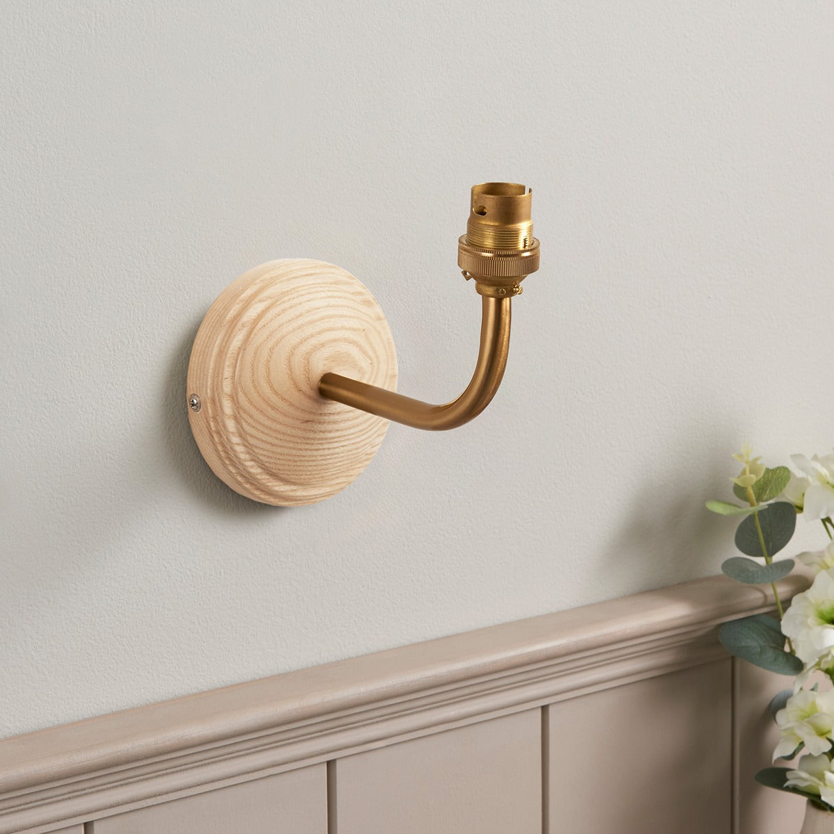 Wood Arc 1 Wall Light - Brushed Aged Brass