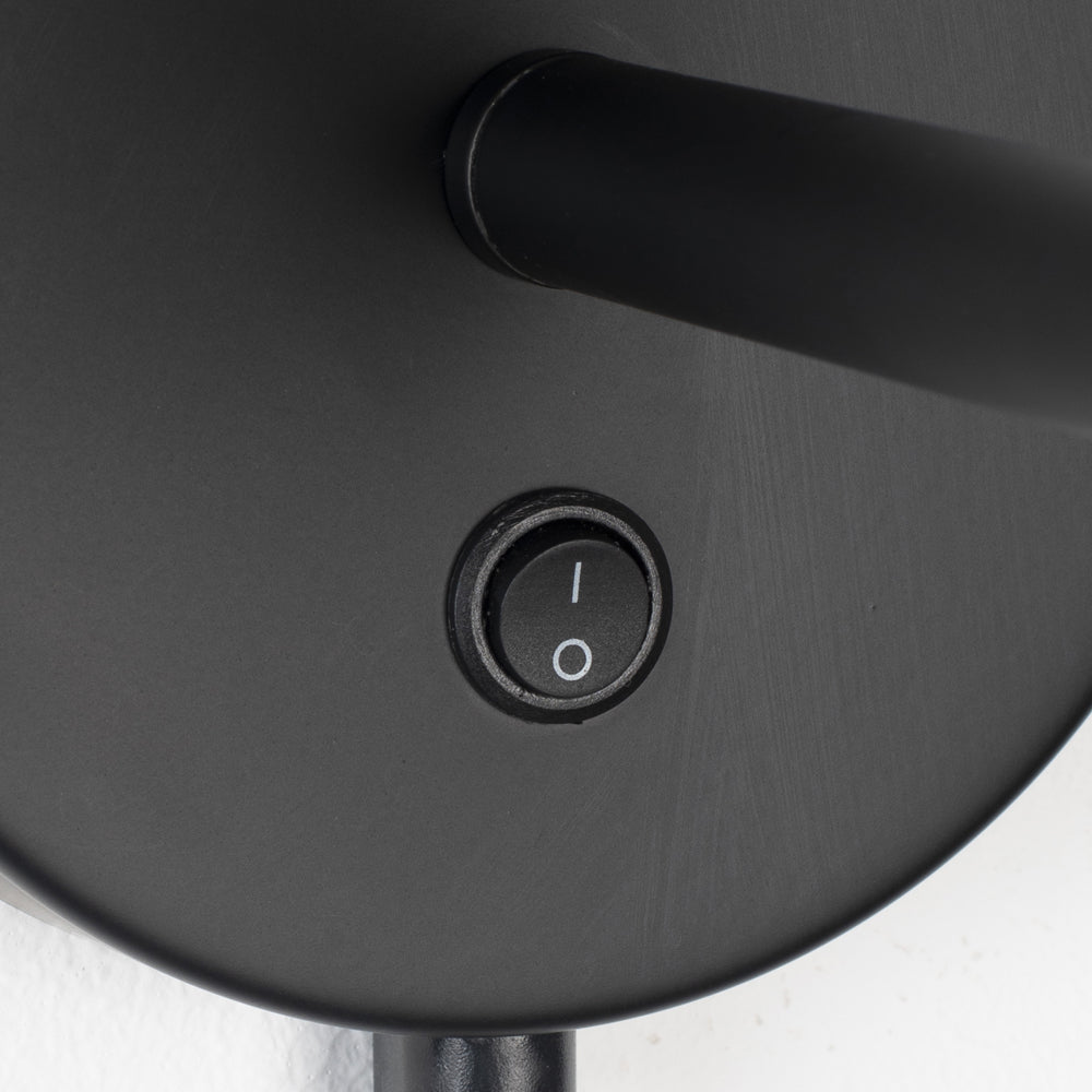 Haley Wall Lamp - Black