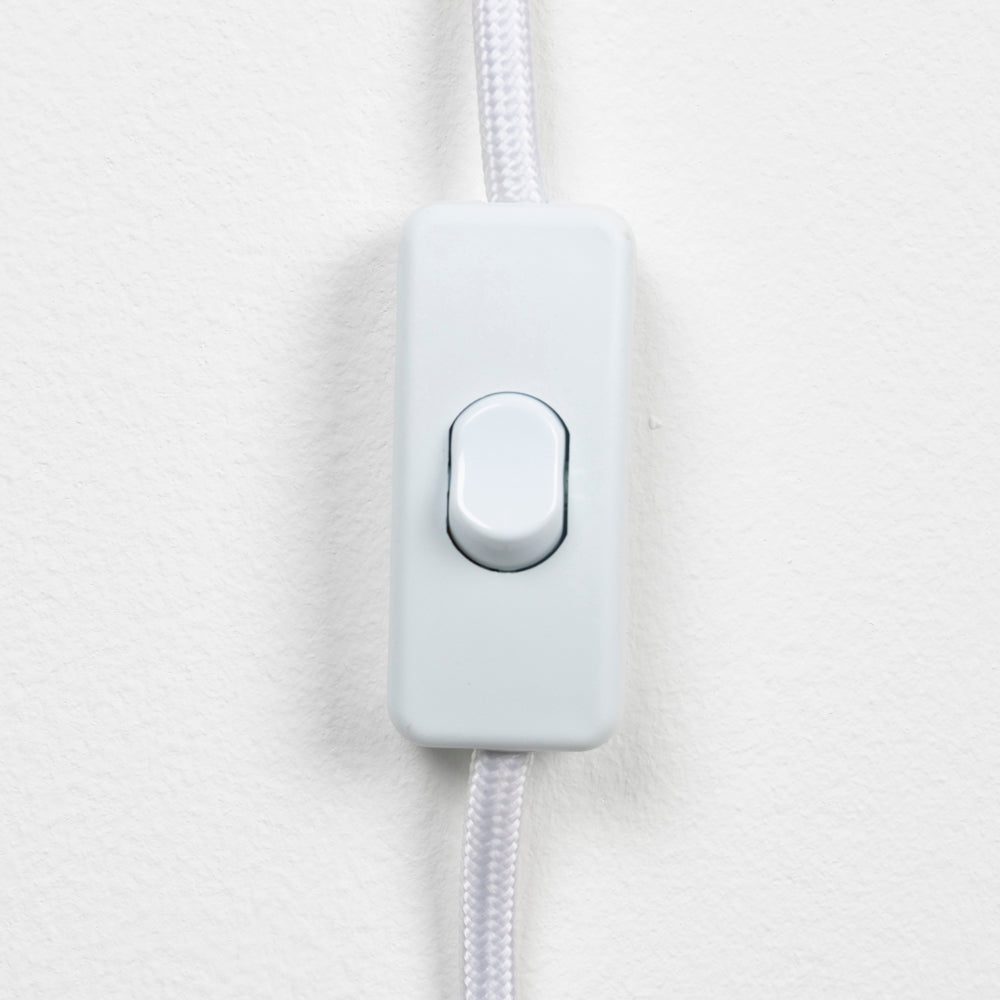 Shea Wall Light in Off White | Outlet