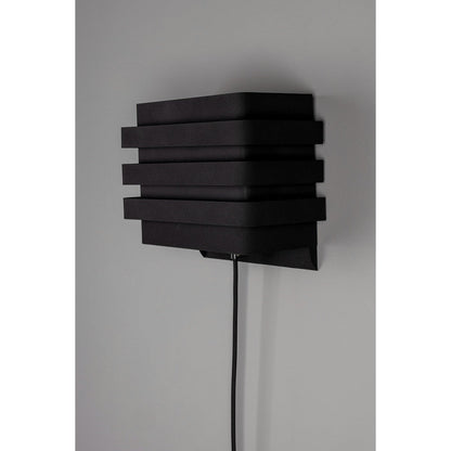 Dumont Wall Lamp - Black