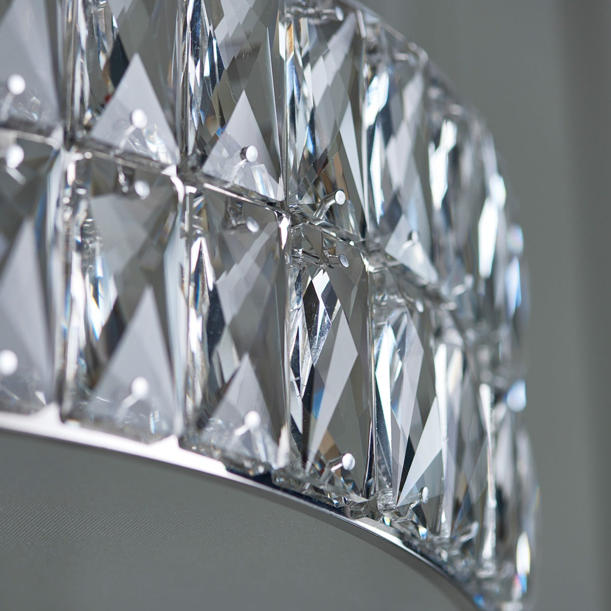 Verina Round Crystal Pendant Light - Chrome