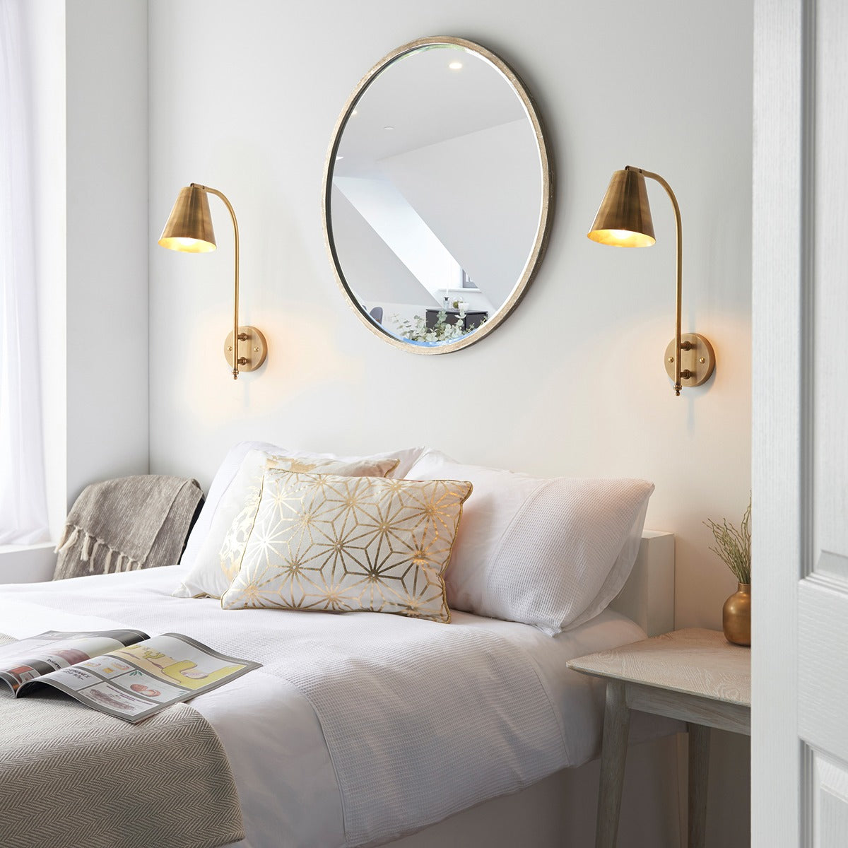 Radha Wall Light - Antique Brass