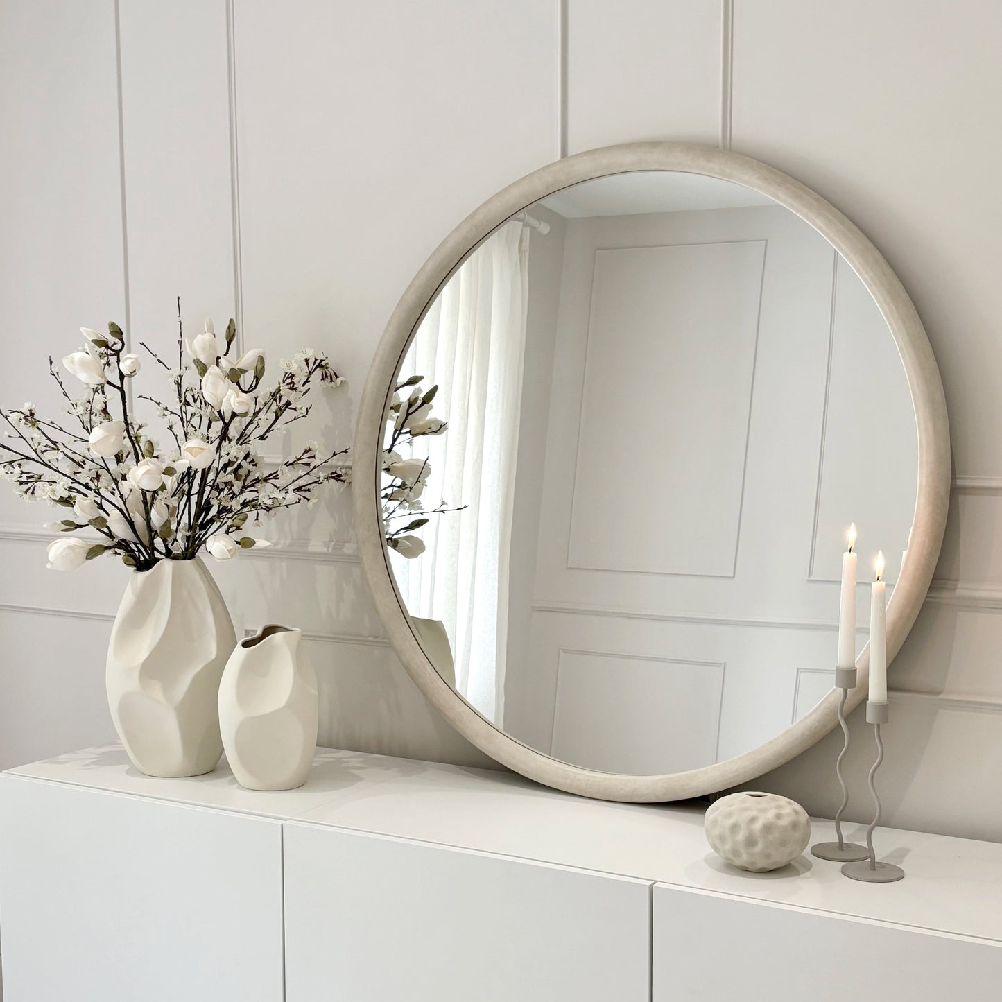 Amora - Large Concrete Round Wall Mirror 100cm x 100cm
