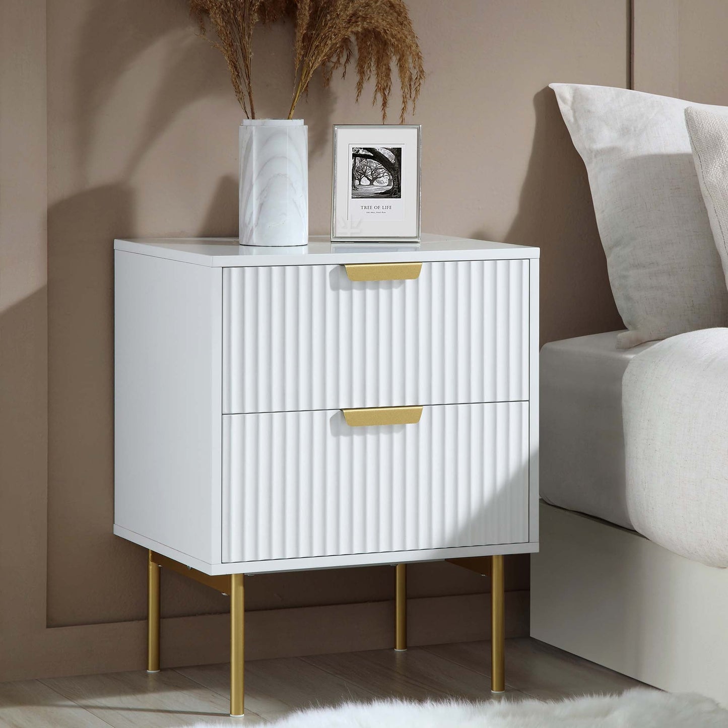 Richmond Ridged 2 Drawer Bedside Table, Matte White