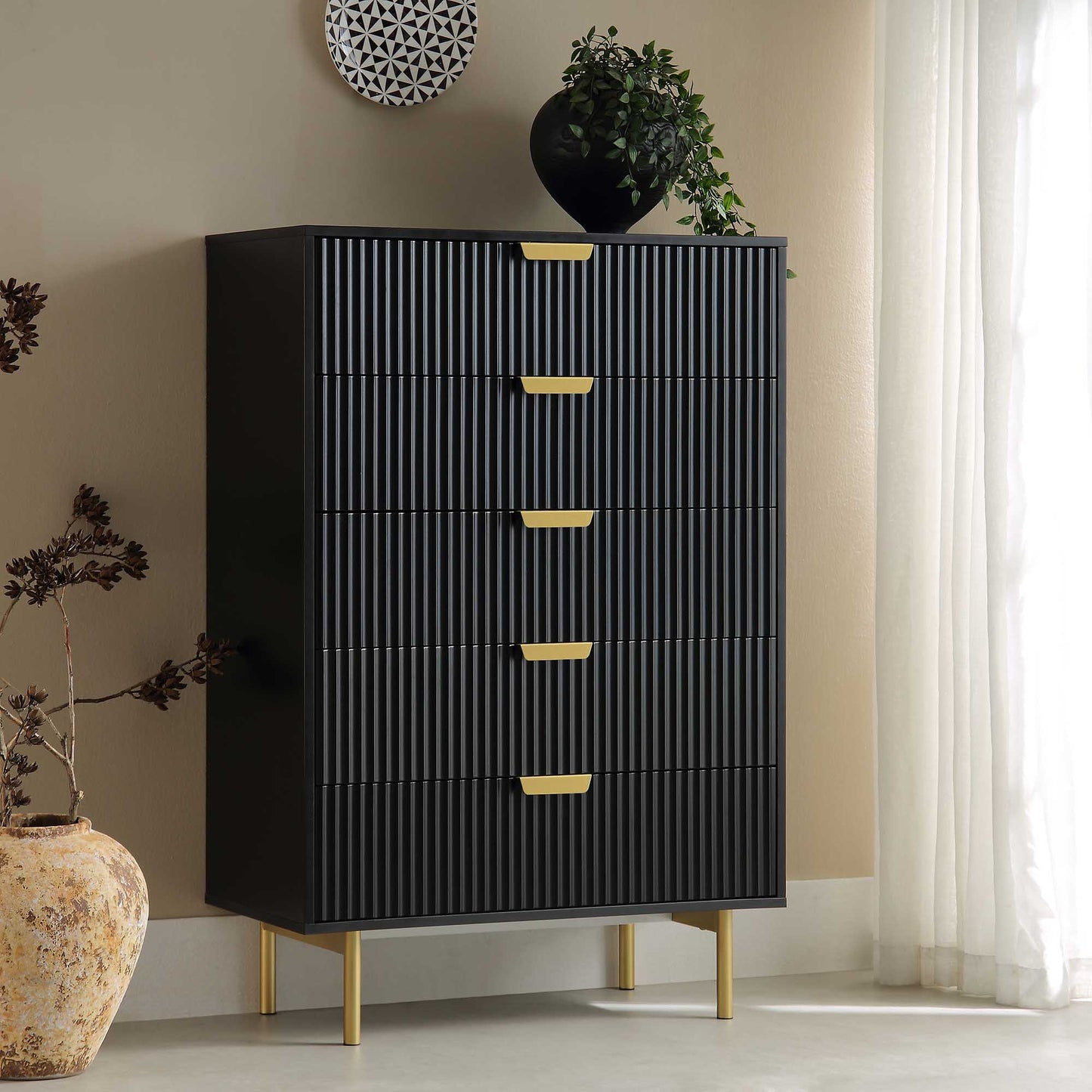 Richmond Ridged Chest of 5 Drawers, Matte Black