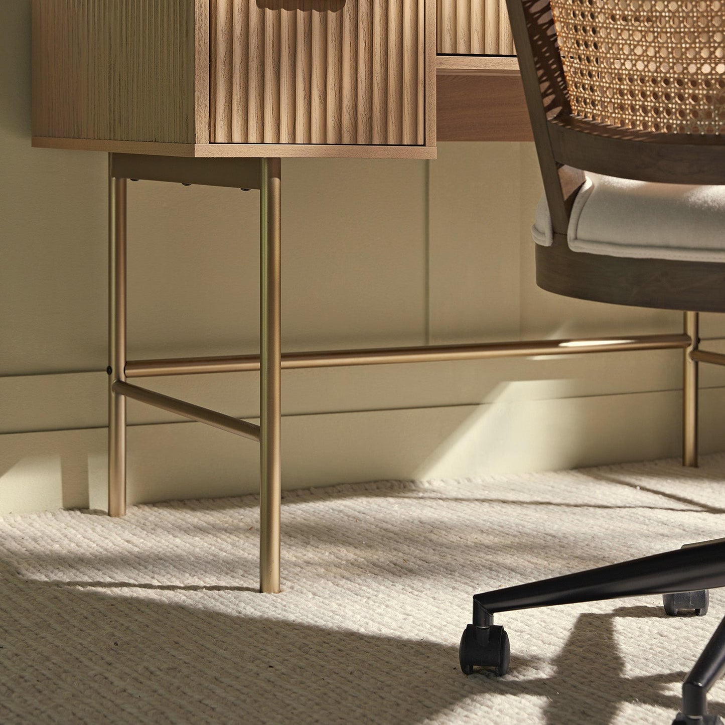 Richmond Ridged Dressing Table, Light Ash