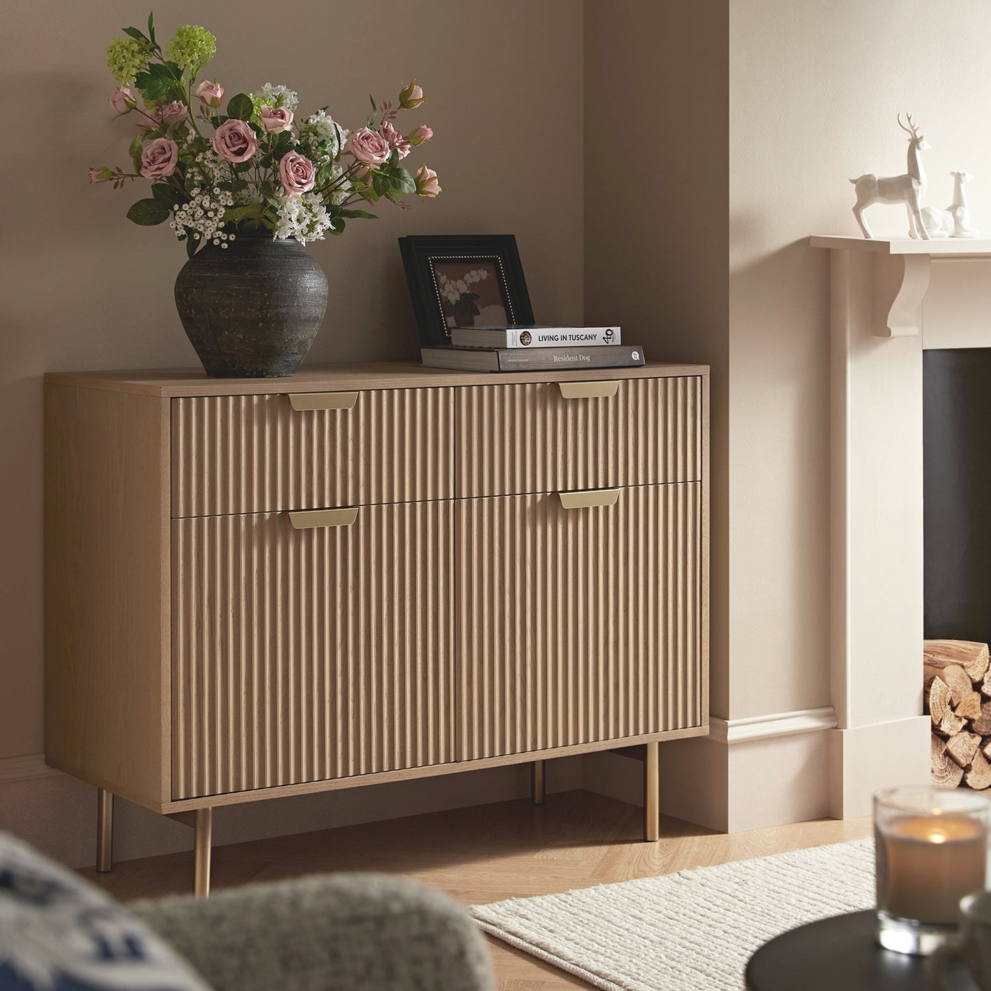 Richmond Ridged 2-Door Cabinet with Drawers, Light Ash