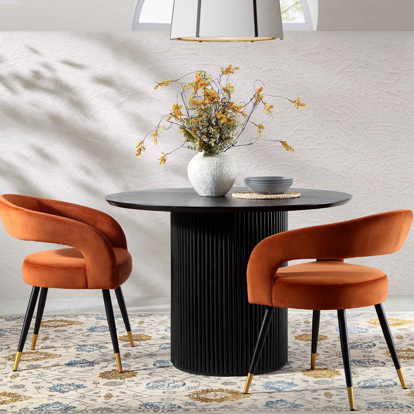 Maru Round Oak Pedestal Dining Table, Black