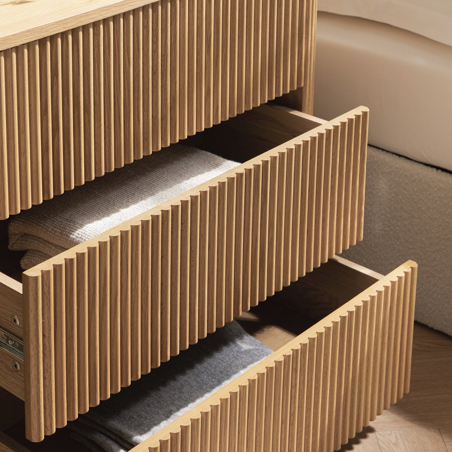 Maru Chest of 3 Drawers, Oak