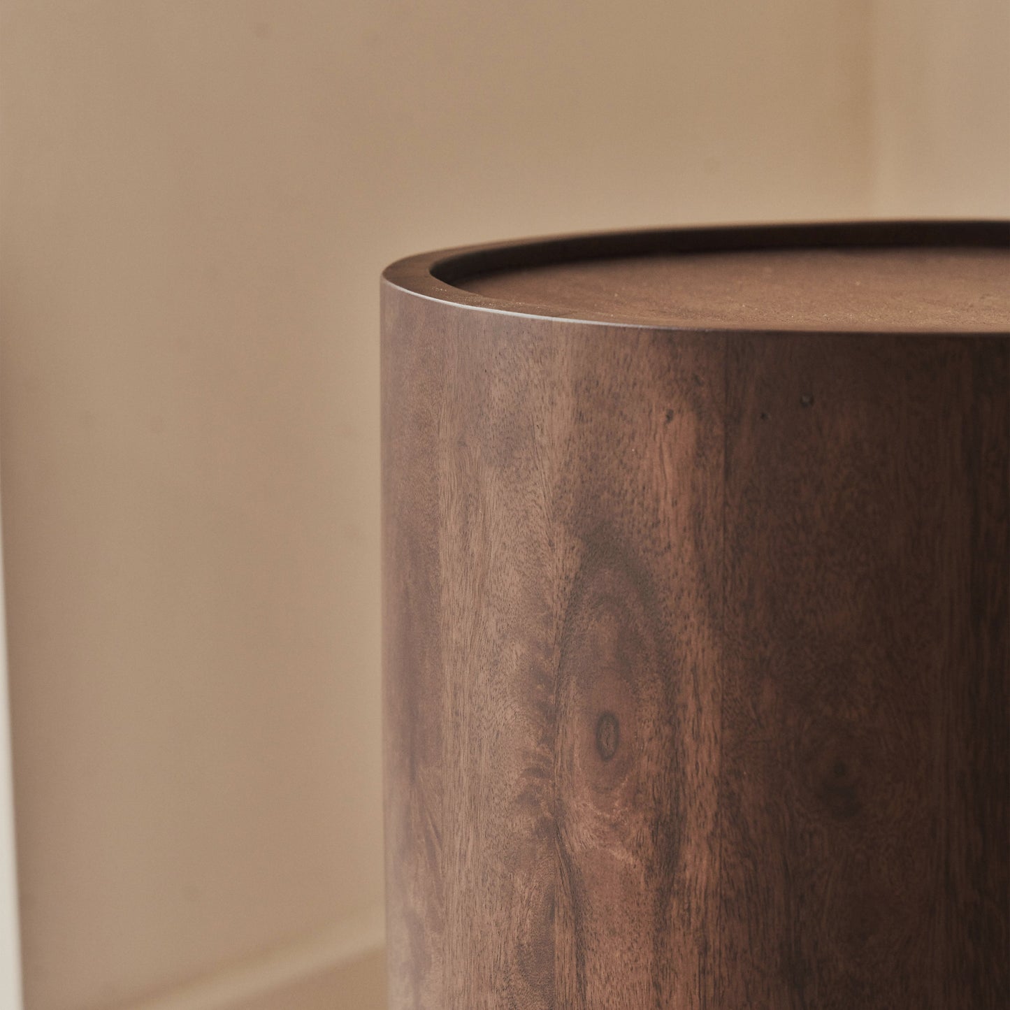 Fairmont - Dark Wood Premium Round Side Table