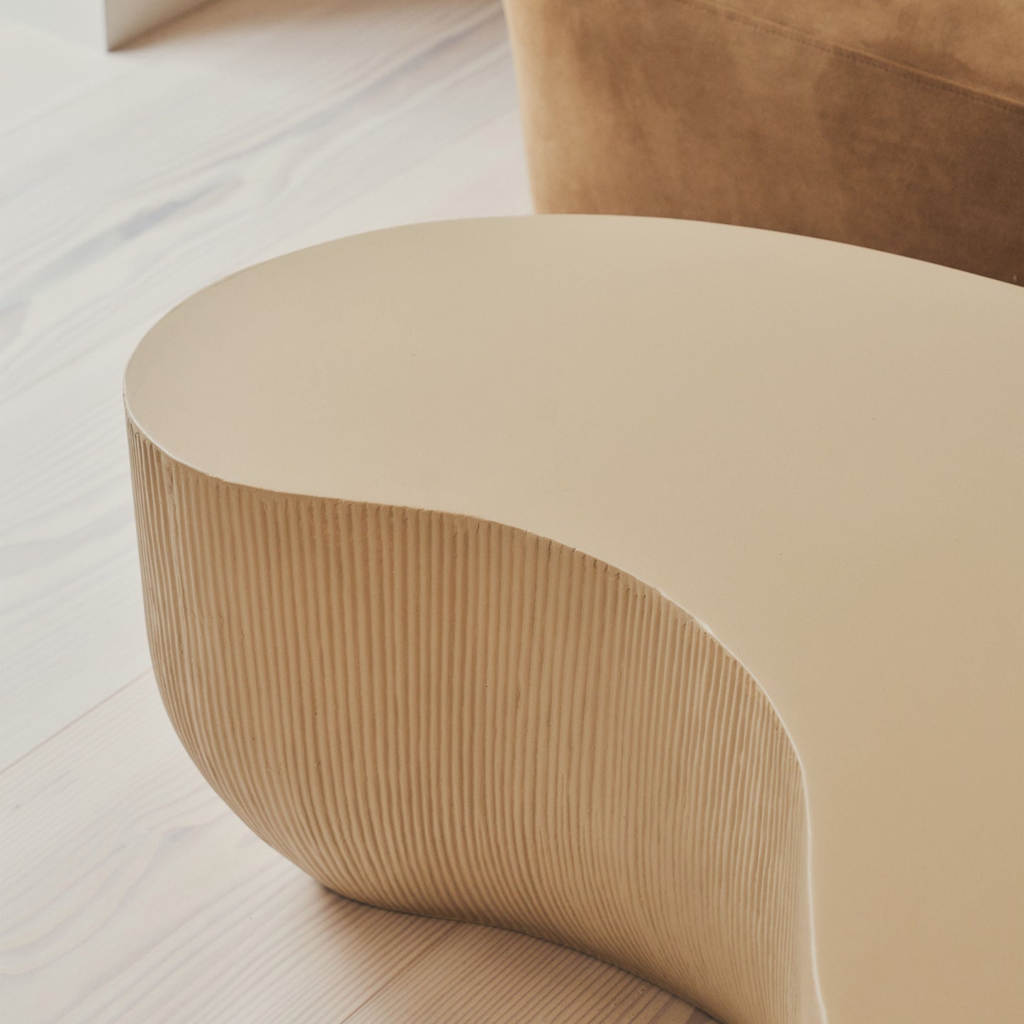 Leonardo - Minimal Beige Shaped Coffee Table Large