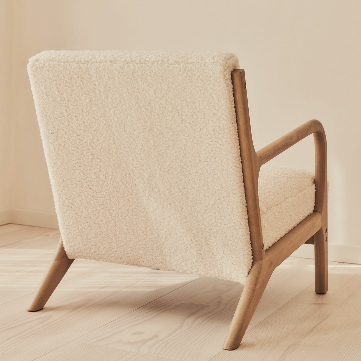 Hudson - Boucle Accent Chair Ivory & Warm Wood