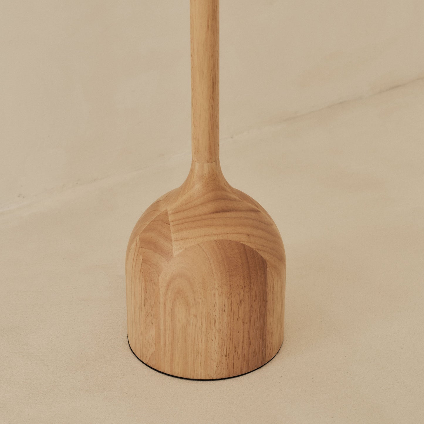 Esme - Light Wood Inverted Scallop Shade Floor Lamp