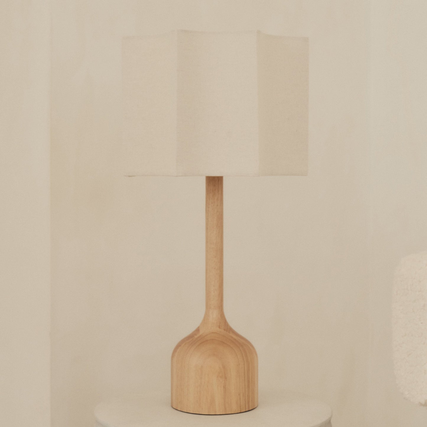 Esme - Light Wood Inverted Scallop Shade Table Lamp