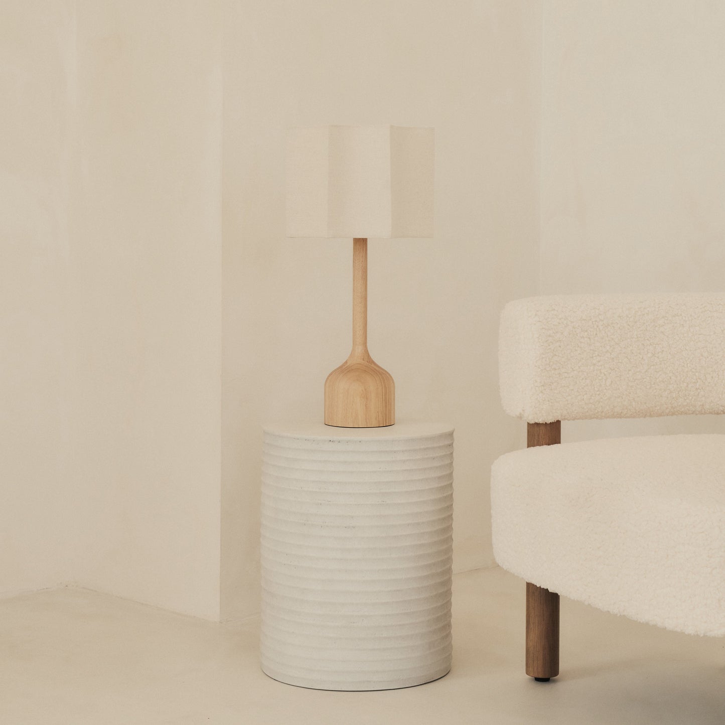 Esme - Light Wood Inverted Scallop Shade Table Lamp