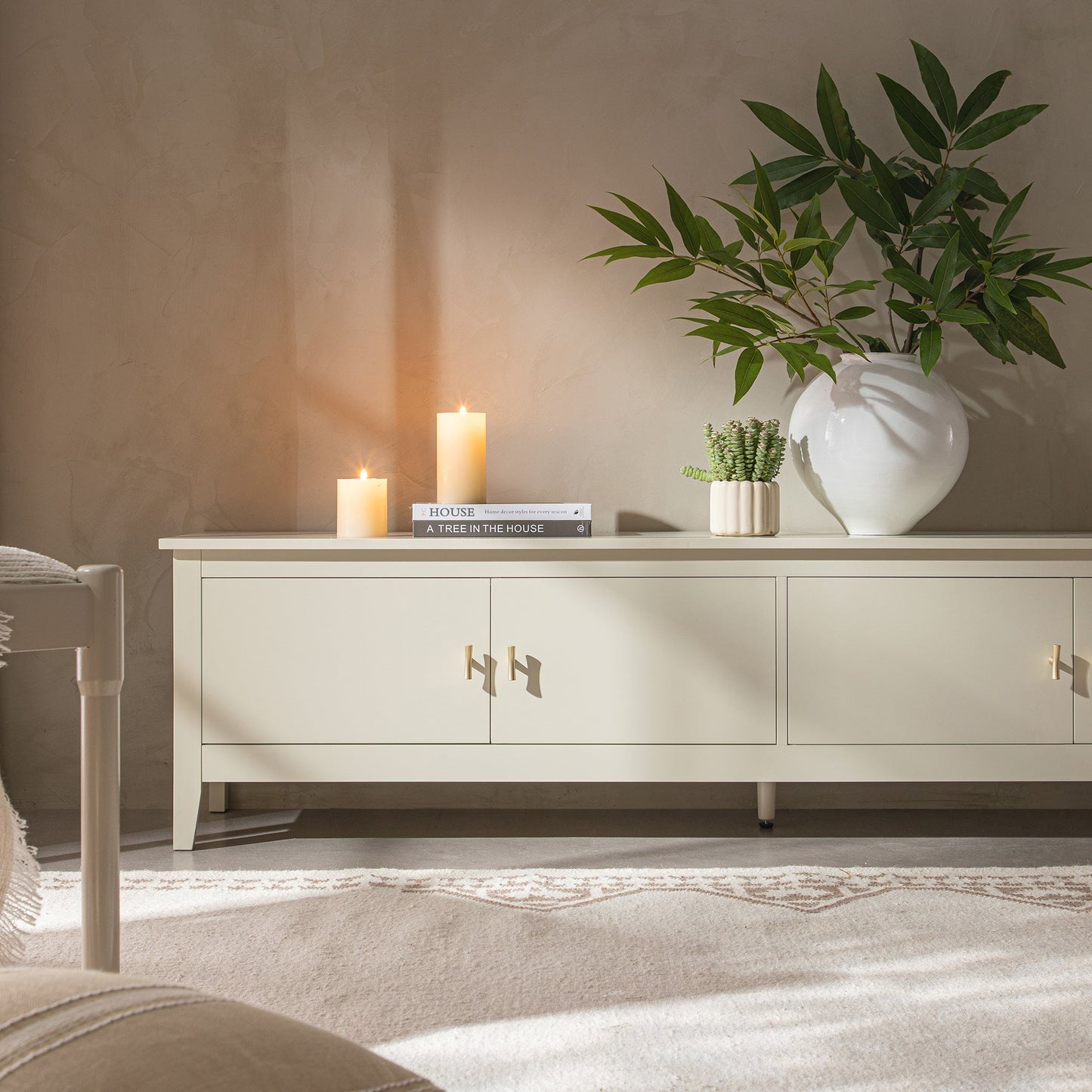 Oakham 180cm Wide TV Unit, Shaded White