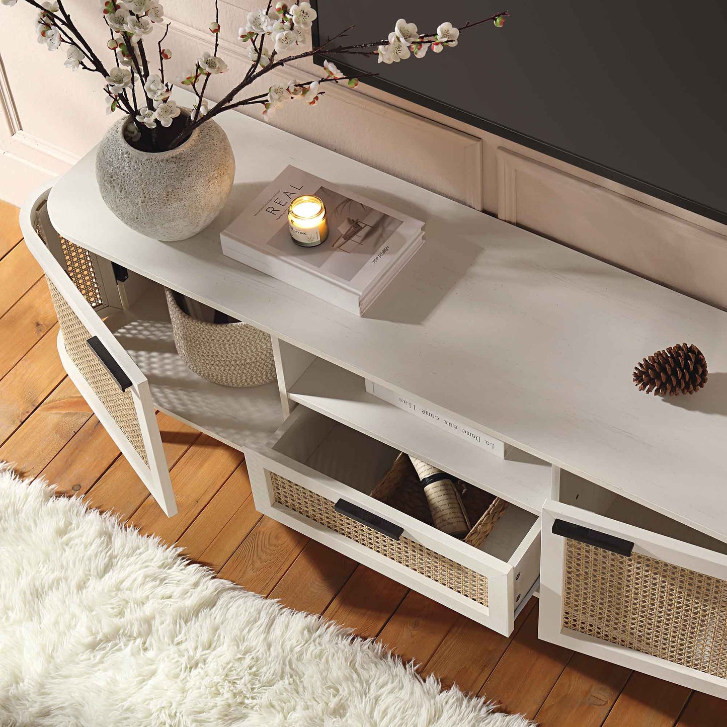 Izzy Curved Rattan 150cm TV Unit, White