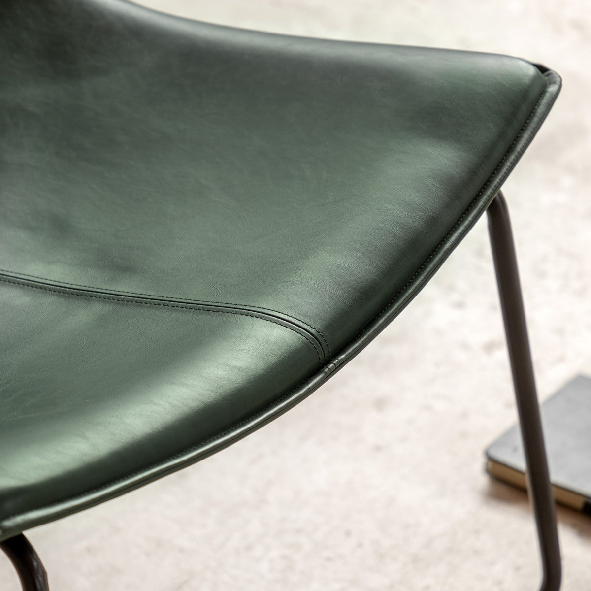 Aviro Lounge Chair - Green