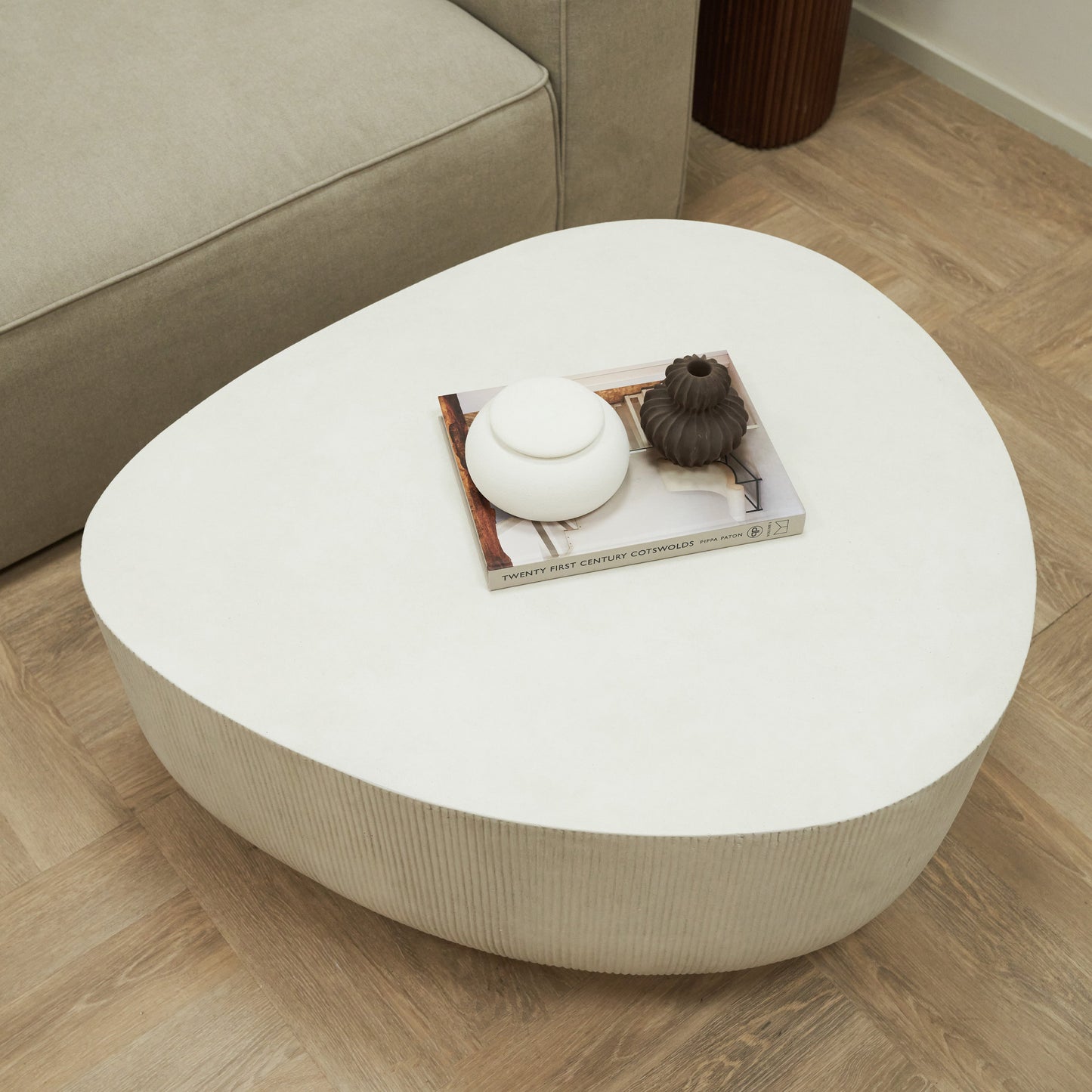 Leonardo - Minimal Concrete Irregular Shaped Coffee Table Large