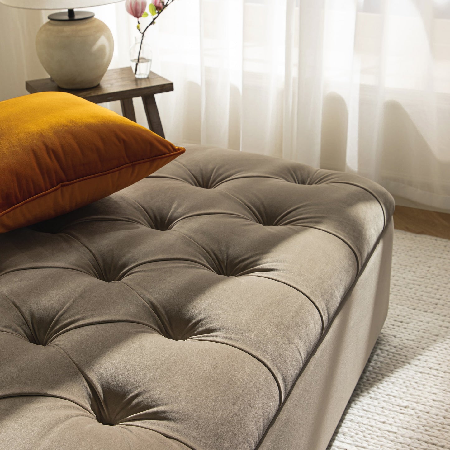 Portland Small Double Buttoned Fold-Out Bed in Ottoman, Mink Velvet