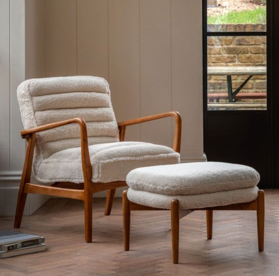 Datsun Armchair - Cream Sheepskin