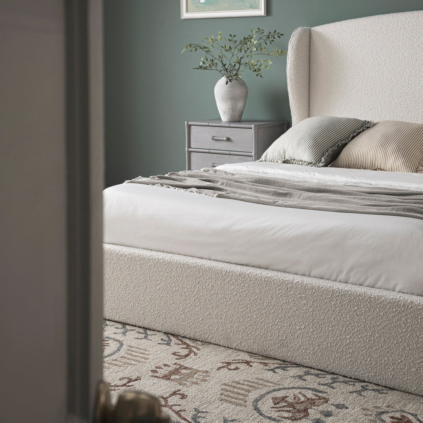 Kimberly Winged Upholstered Storage Bed, Ecru Boucle